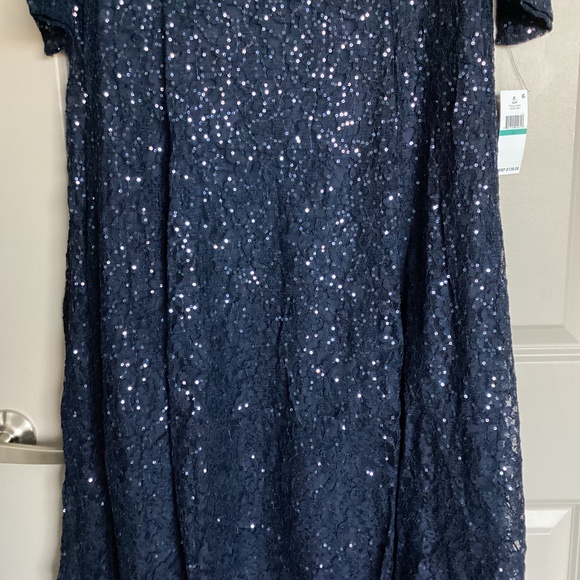 SL FASHIONS Lace Overlay Fit & Flare Midi Dress, size 16 - Picture 5 of 11